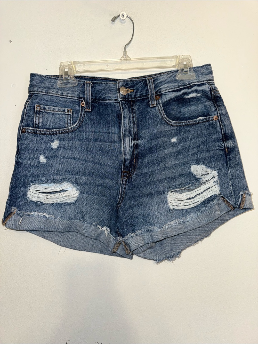 Aeropostale Womens Mom Short Distressed High-Waisted Denim Shorts Size 10